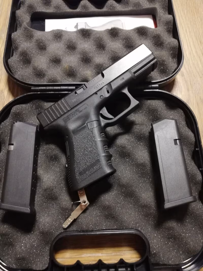 GLOCK 19 C SIFIR