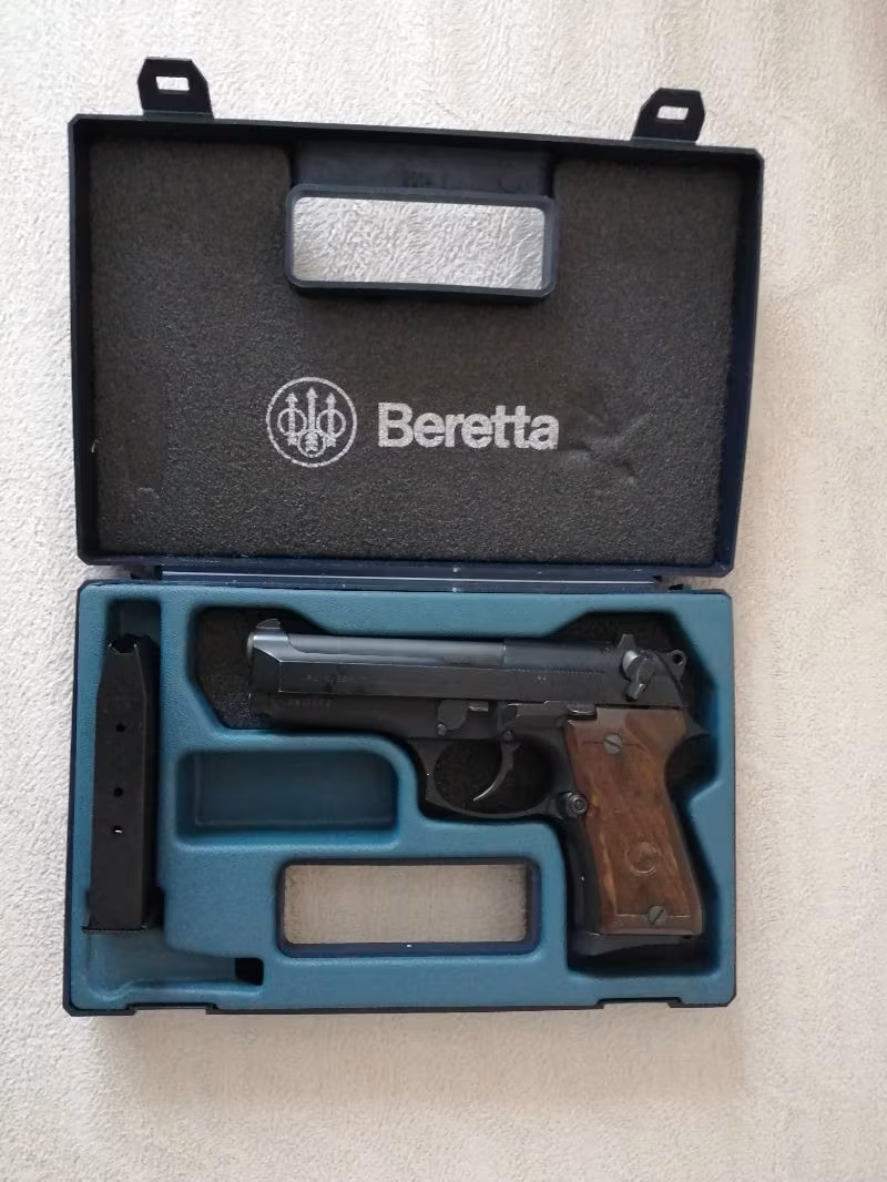 BERETTA F92 COMPACT 9 MM 13+1