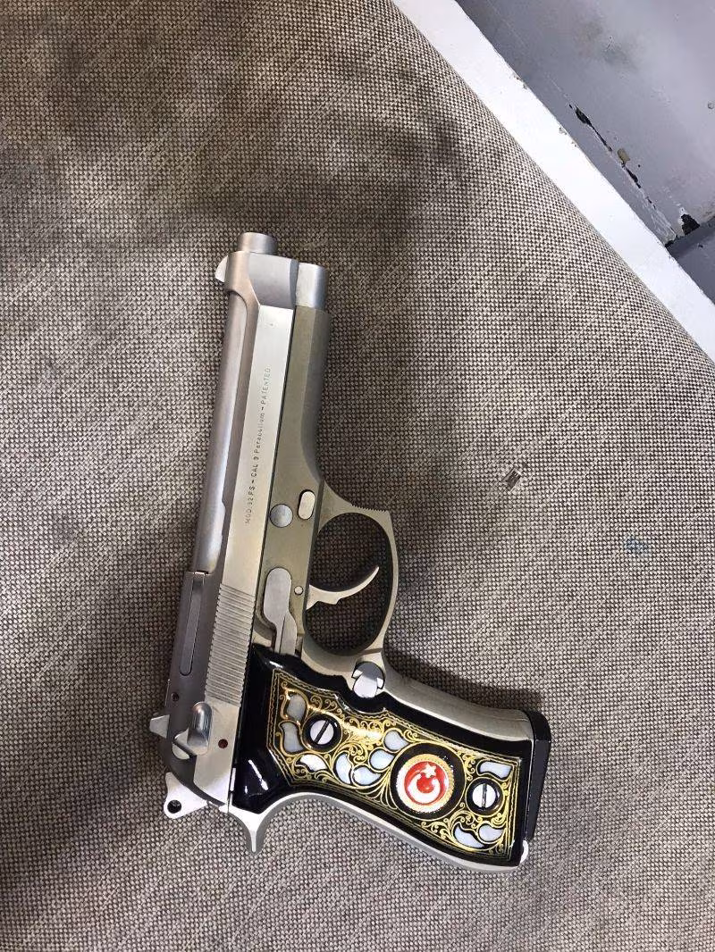 Az kullanıldı çok temiz baretta fs92 15+1