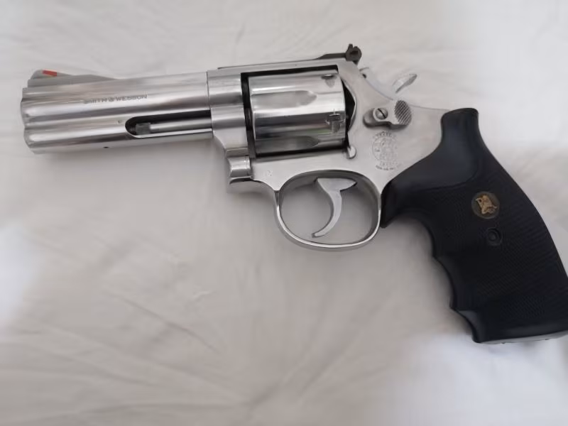 S&W 686 4 inç bayandan