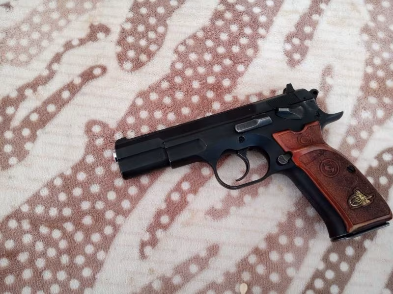 SARSILMAZ KILIÇ 2000