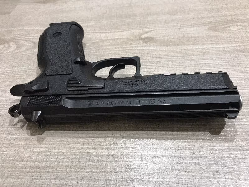 Phantom kusursuz hedef isabeti mükemmel denge CZ 75 SP-01 Phantom