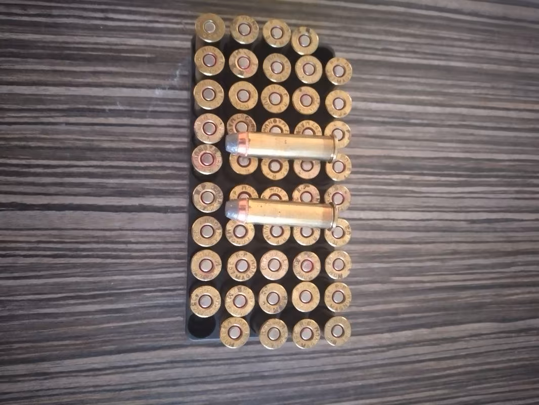 SIMITH WESSON TOPLU 357MAGNUM.....