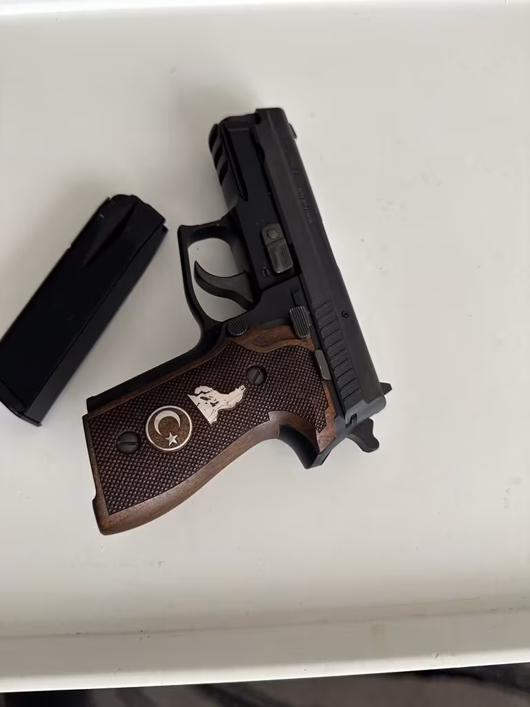 Sıg Sauer P229