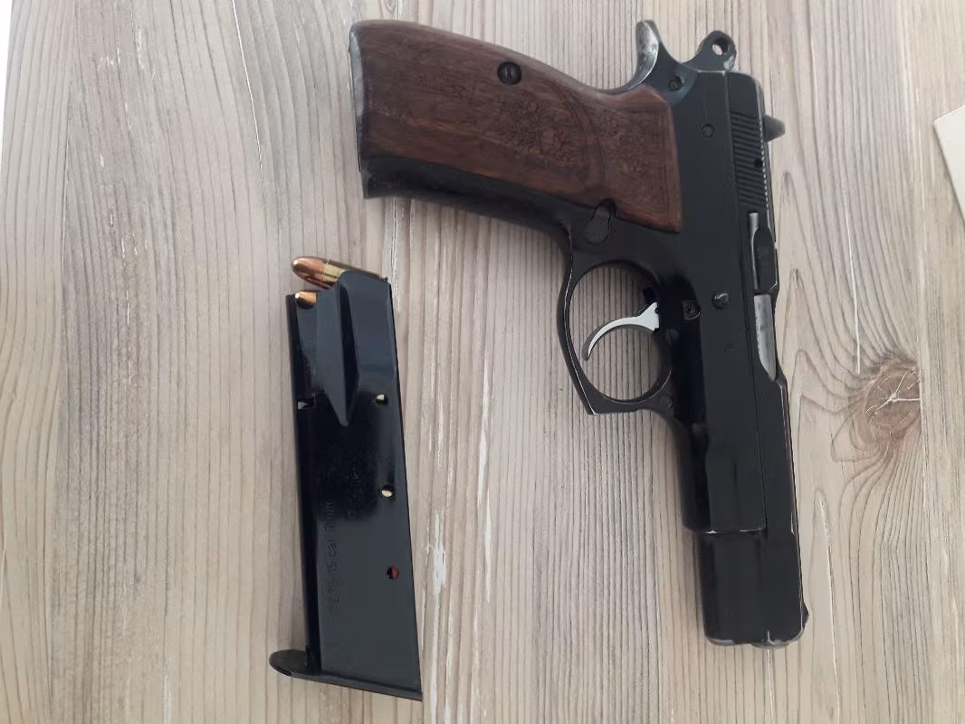 SATILIK  CZ 75   ORJİNAL  TABANCA