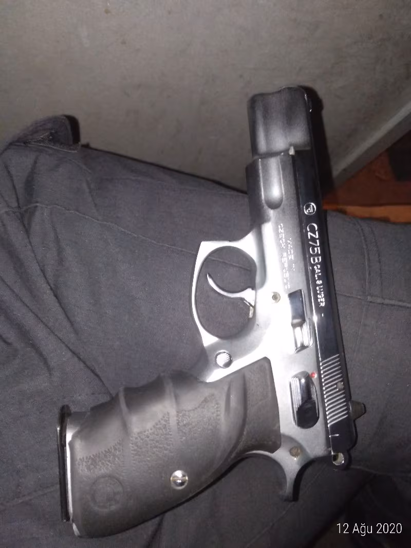 Memurdan temiz cz75B