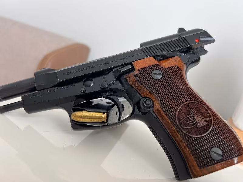 Beretta f 81 temiz  12+1
