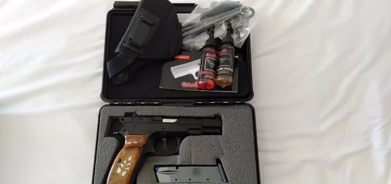 SIFIR KUTUSUNDA- KILIF VE BAKIM MALZEMELERİ İLE BİRLİKTE CANİK L 120