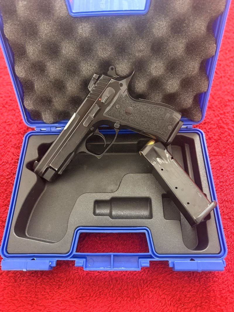 45 kalibre sar k2 45