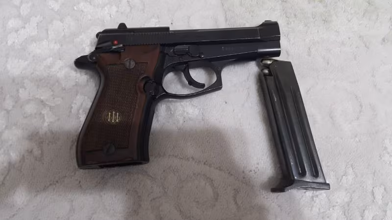BERETTA F 81 (7,65mm)
