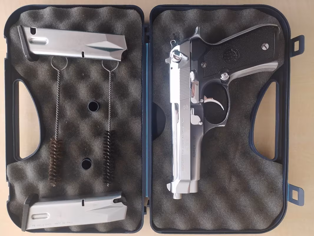 Emekli Memurdan Baretta FS 92