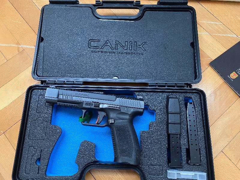 Memurdan Sadece 3 Şarjör atılmış Temiz Silah