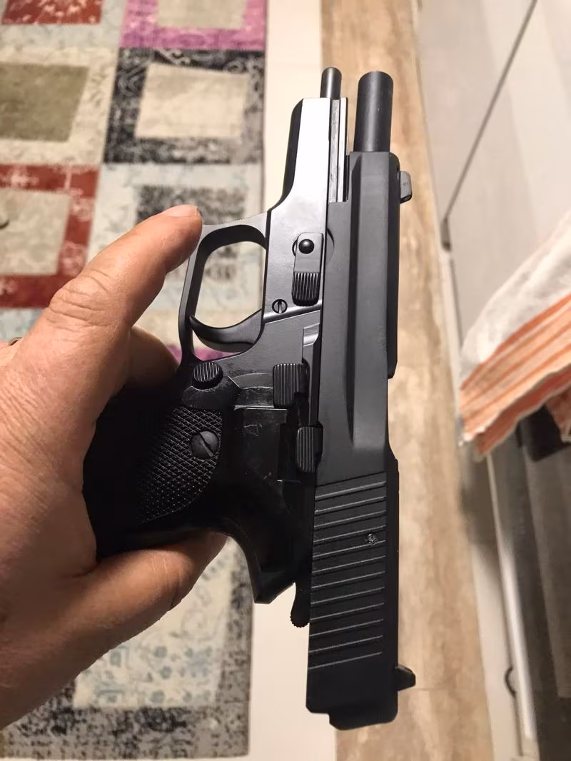 Sig Sauer P226 emekli astsubaydan