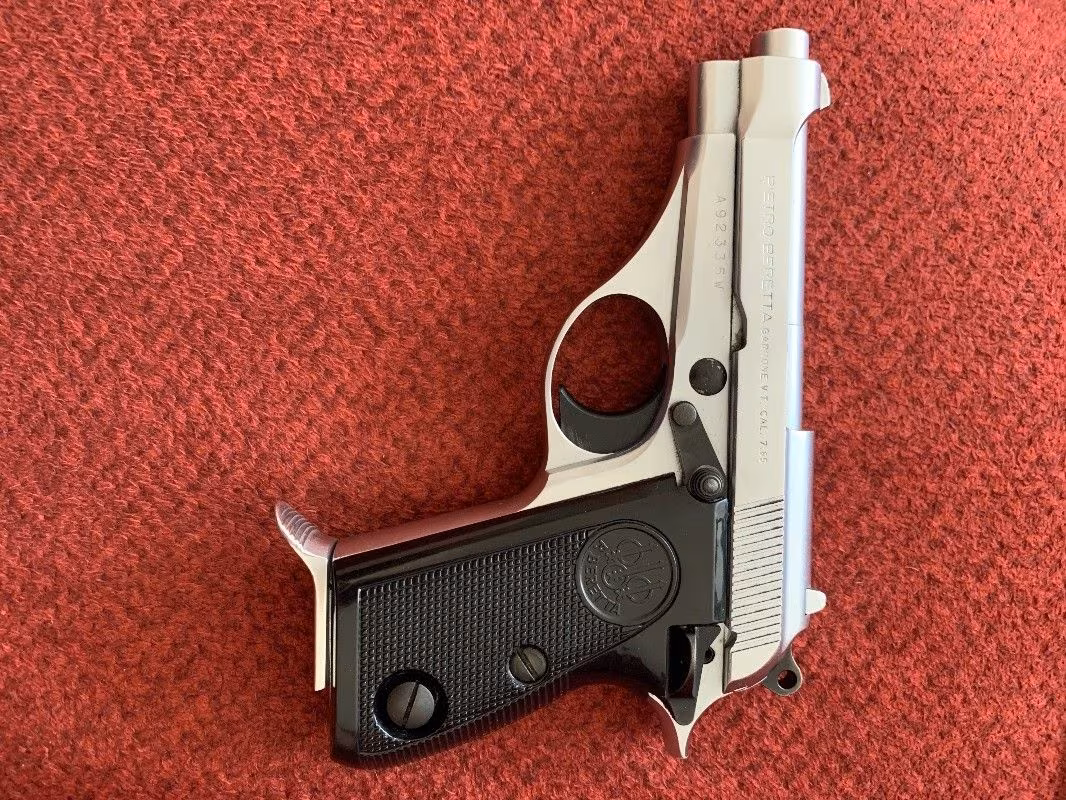 Memurdan Temiz Düğmeli Beretta 7.65 Mod 70