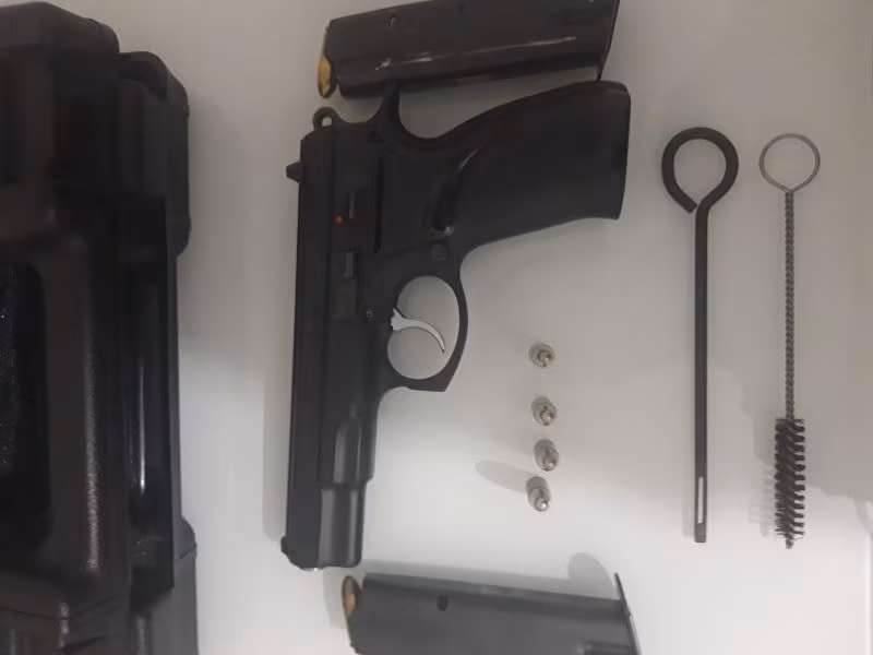 97 model CZ 75 B Sıfır ayarında 16.000 tl