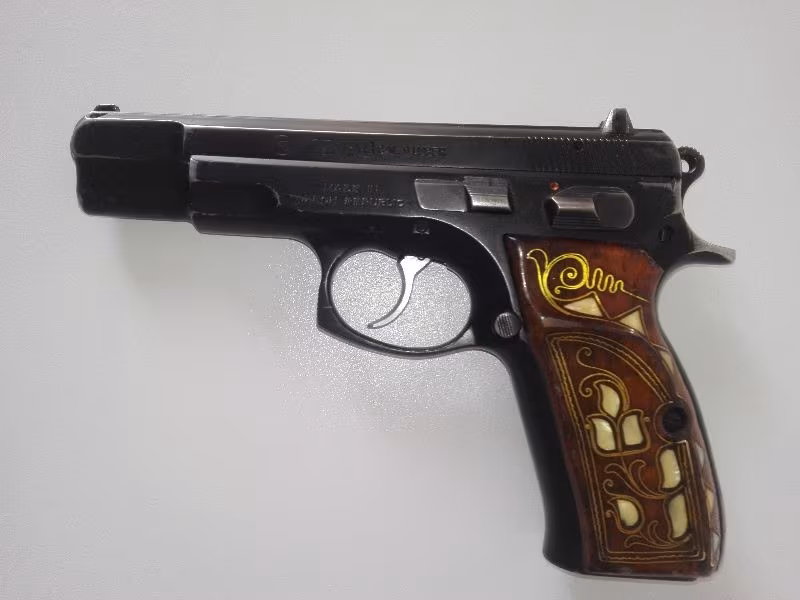 Emekli emniyet p.m satılık cz75.b