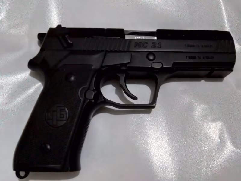 Girsan MC21 siyah 14+1 taşıma ruhsatlı tertemiz