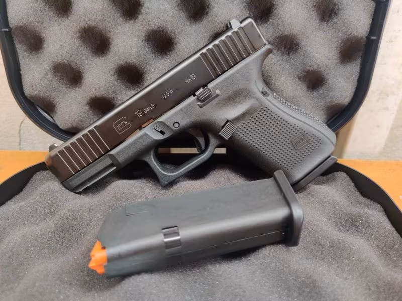 GLOCK 19 GEN5 ÖZEL SERİ NUMARALI