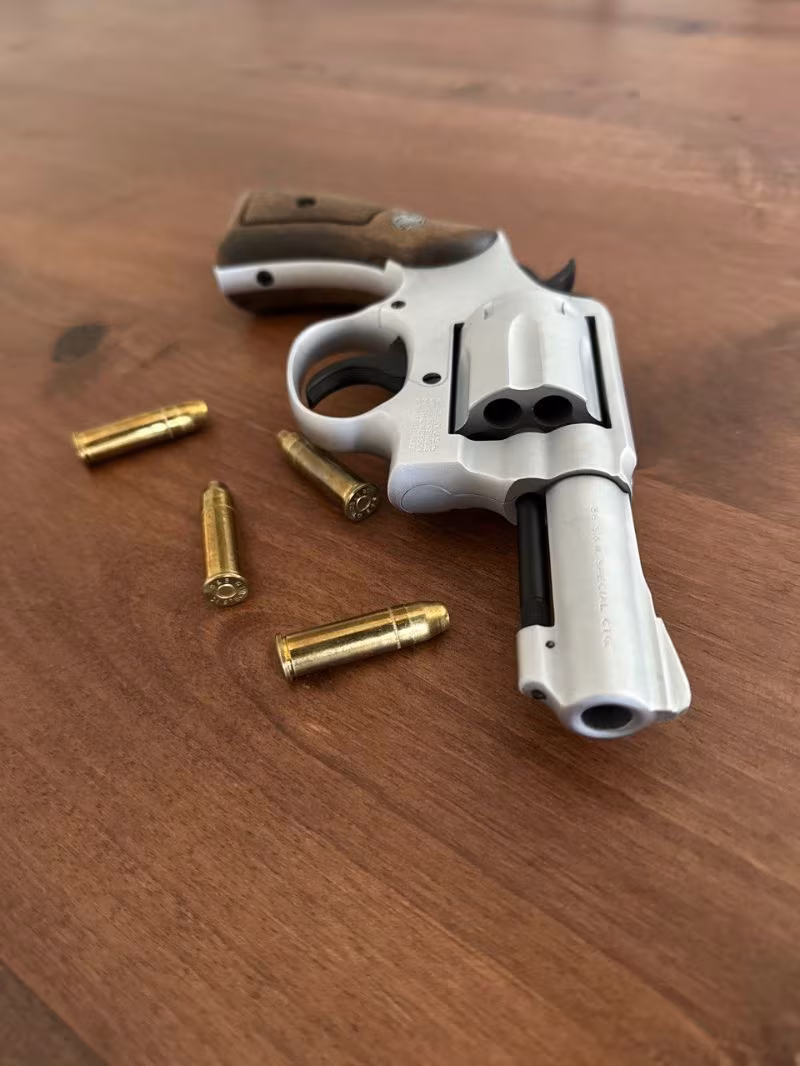 Smith & Wesson Model-10 Tertemiz (Sitenin En Uygun ve En Temizi)