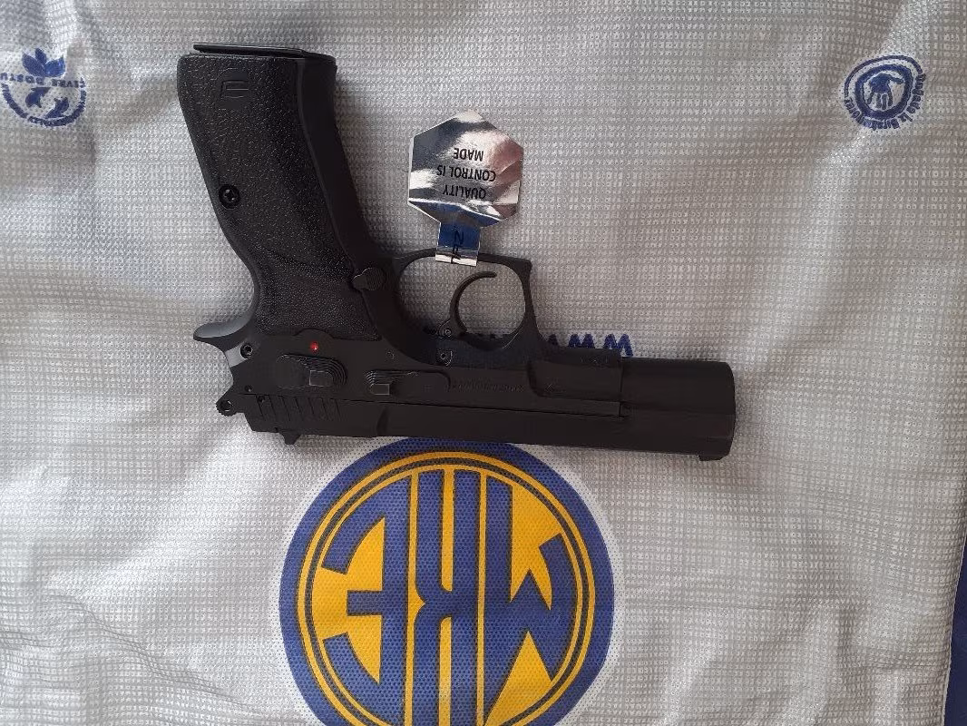 MEMURDAN SIFIR SARSILMAZ KILIÇ 2000 MEGA