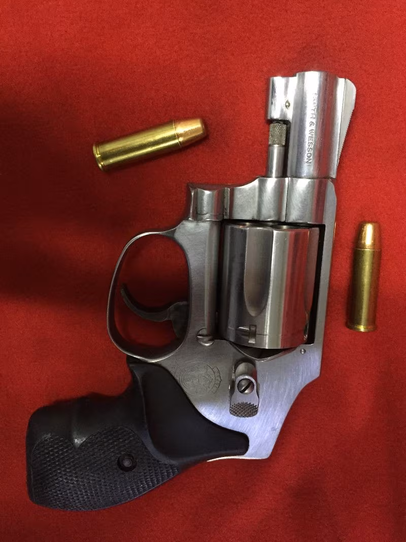 SATILIK Smith & Wesson Model 640