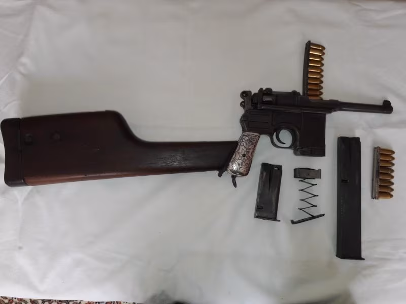 C96 KASALI MAUSER  // BERABERİNDE DEVİR FİYATINA DAHİL 1175 ADET FATURALI 9 x 19 MM MERMİ