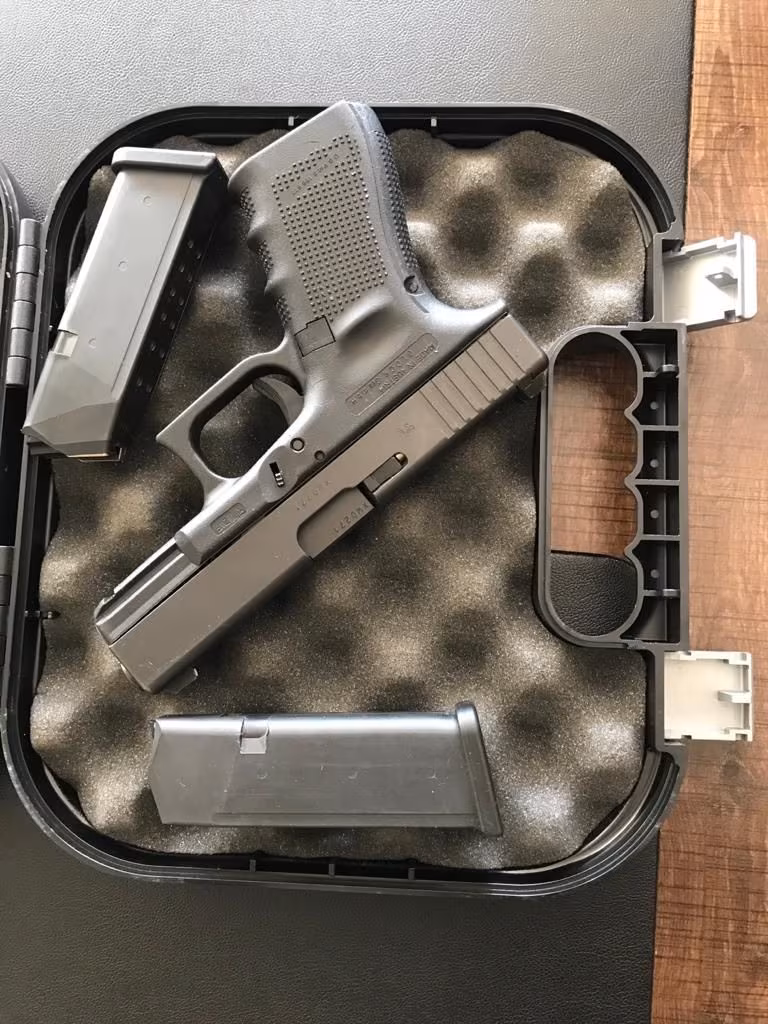 EMNİYET MENSUBUNDAN GLOCK GEN4