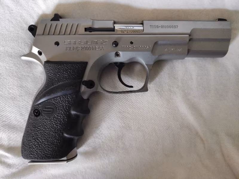 Polis memurundan hiç atış yapılmamış sarsılmaz kılınç 2000 mega