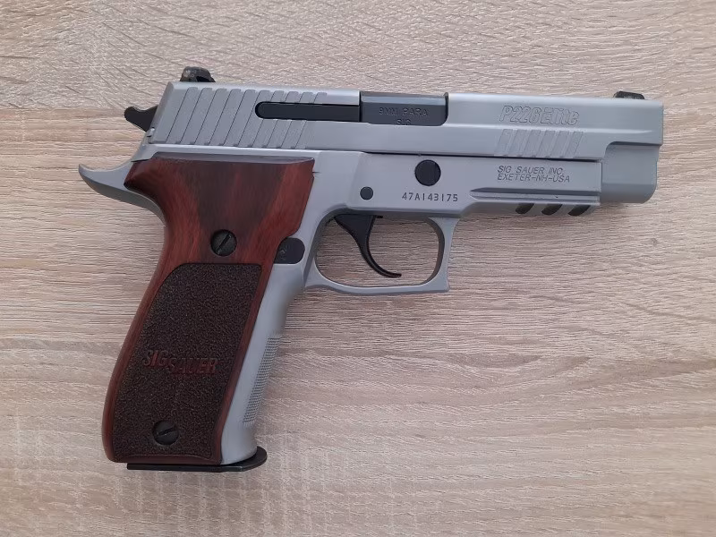 Sıfır SIG SAUER P226 ELİT STANLENS