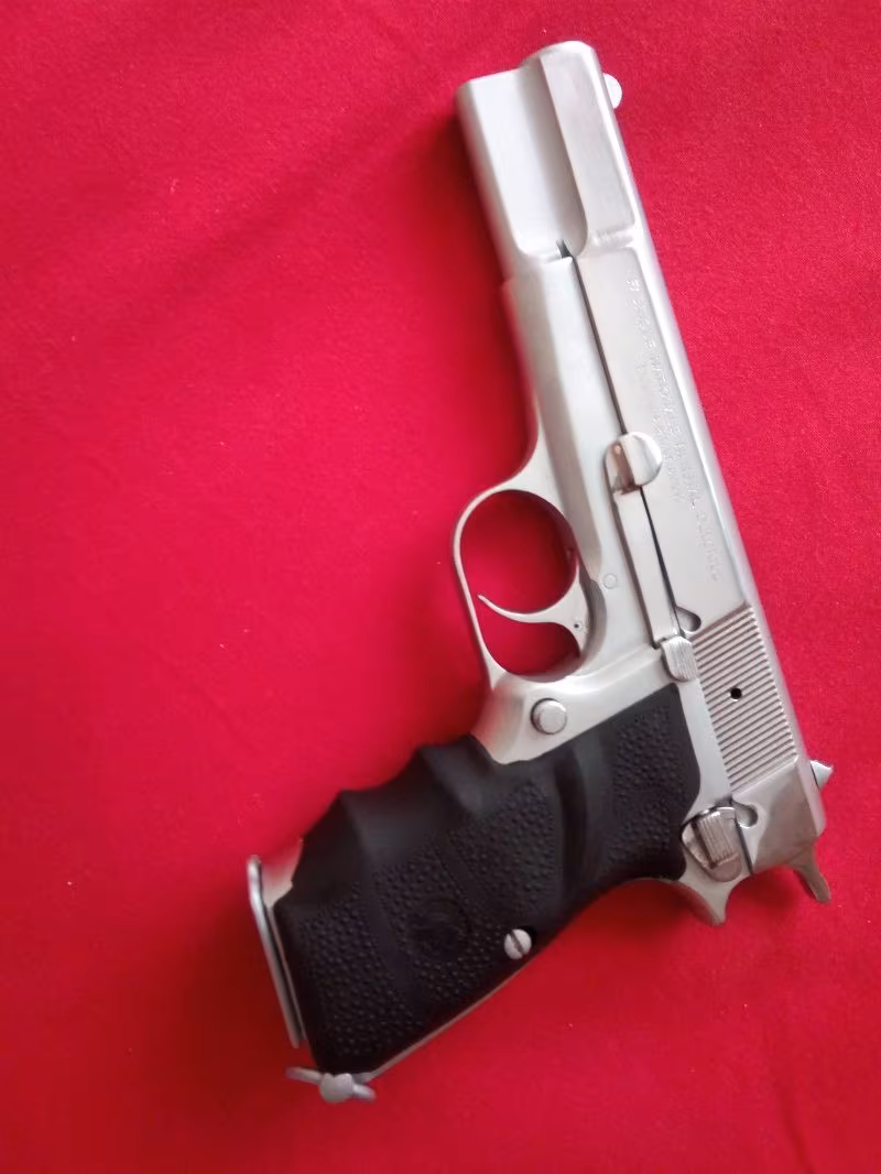 EMEKLİ POLİSTEN BELÇİKA BROWNİNG 245 PM