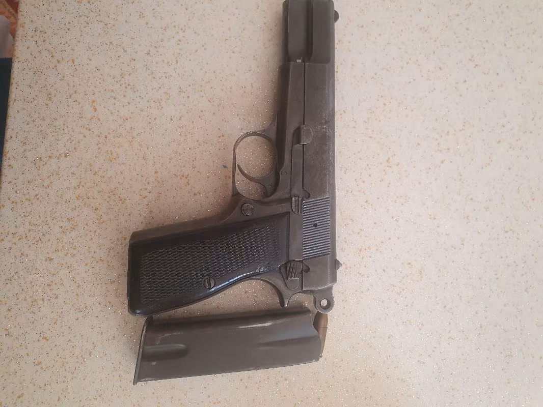 Askeri personelden Browning