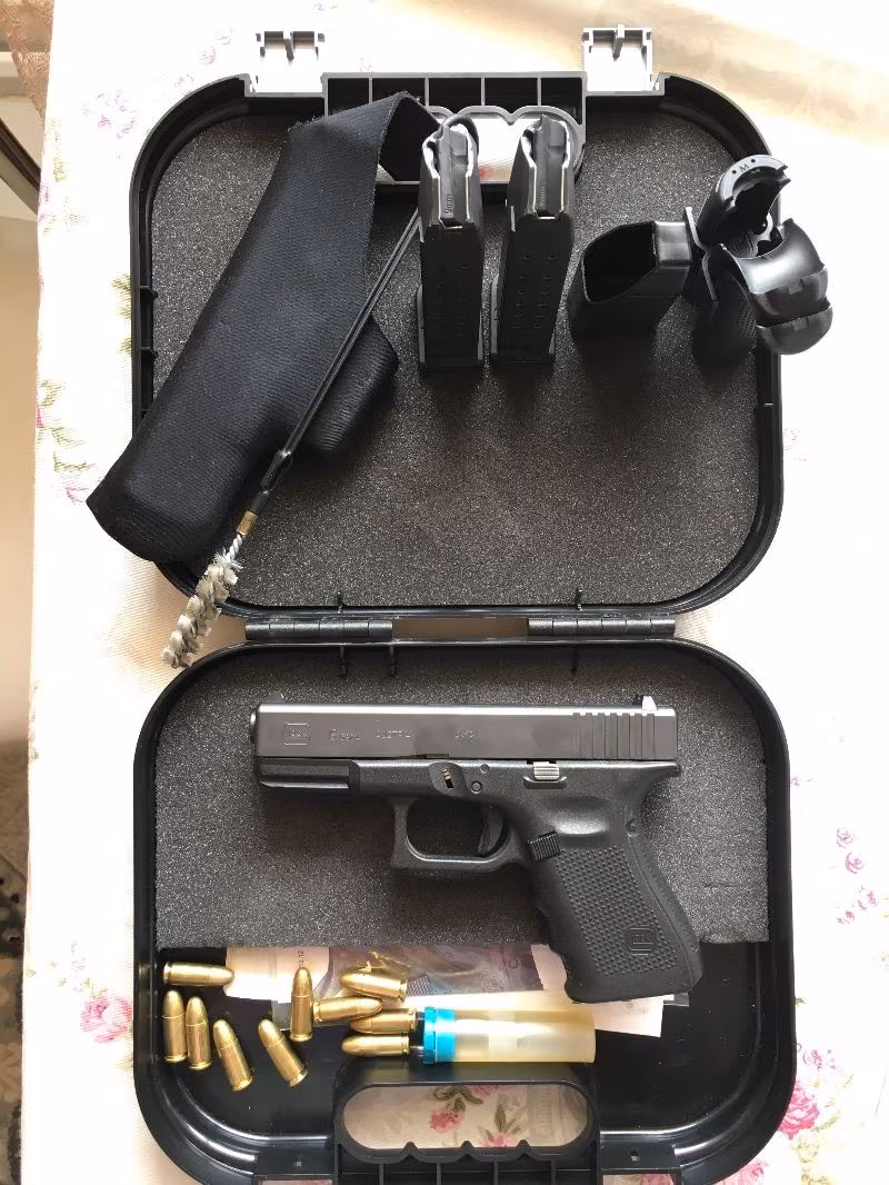 GLOCK 19 GEN 4 SIFIRDAN FARKSIZ TERTEMİZ HATASIZ