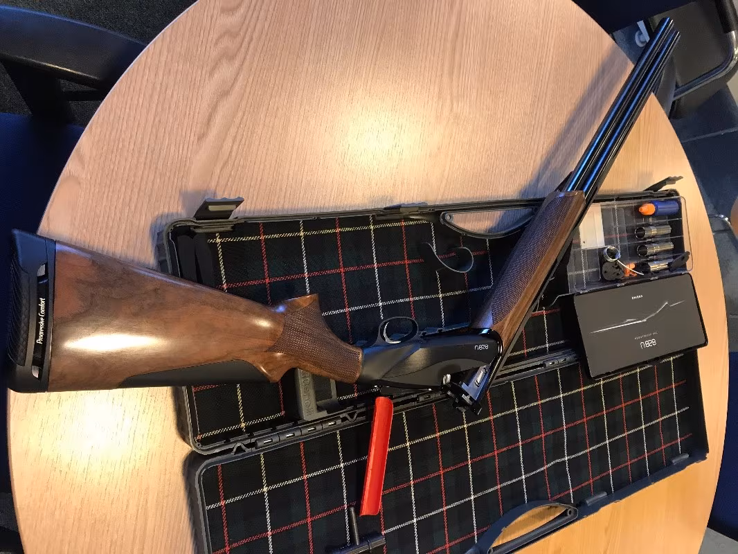 Benelli 828 U Yivsiz Av Tüfeği