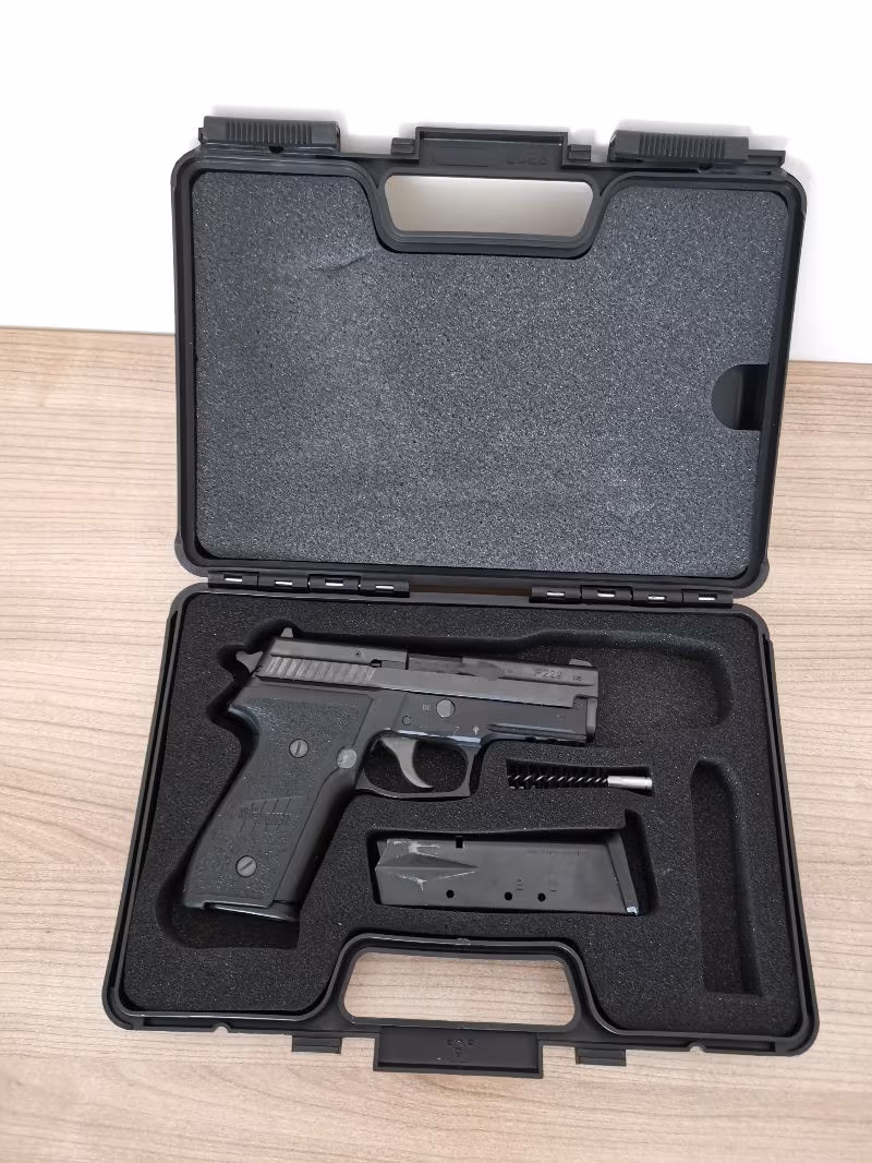 Çiziksiz daha mermi, atılmamış sig sauer p229