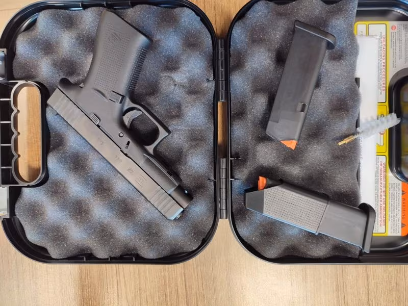 MKE kurumundan alınma kamu görevlisinden satılık glock 48 SİLAH SIFIRDIR