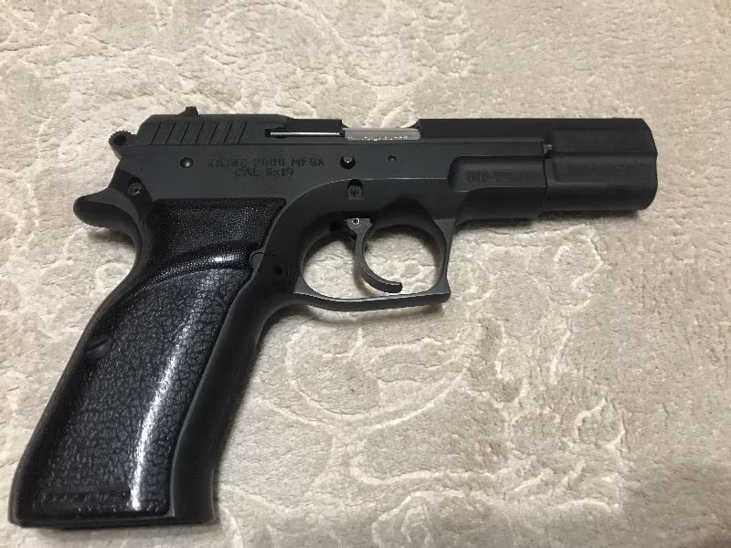 polis memurundan temiz kılıç 2000 mega