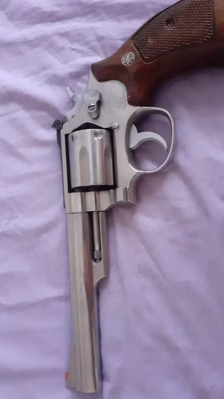 SMİTH WESSON 357 MAGNUM 6 İNÇ NAMLU .MODEL 66-3