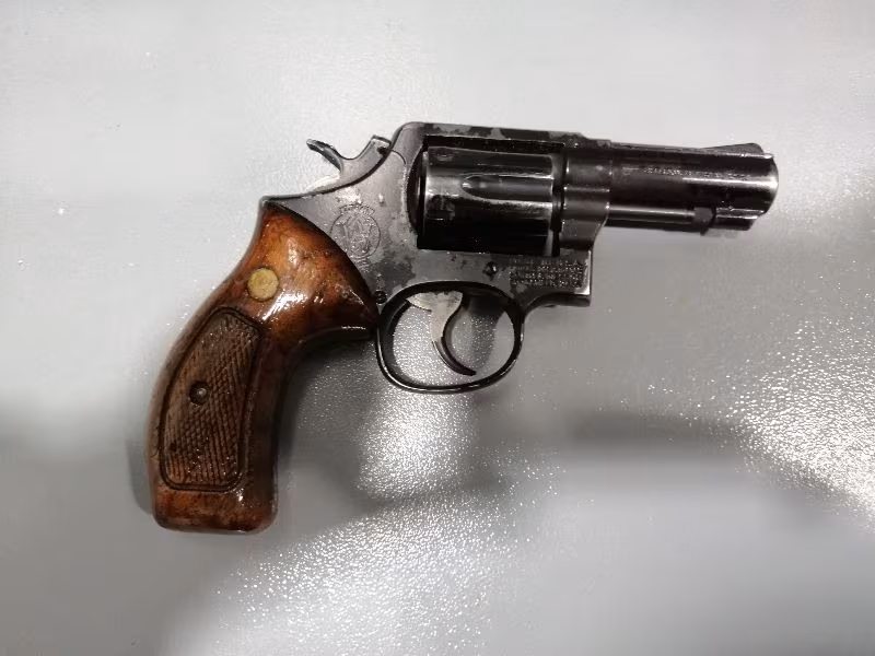 Askeri personelden temiz 38 kalibre