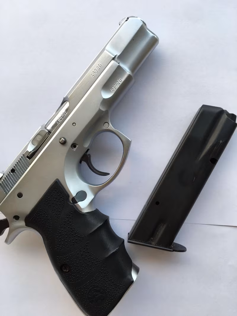 CZ75B Krom Kaplama Silah