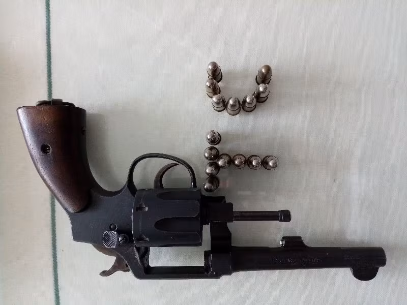 Emekli Askerden satılık SW Tabanca