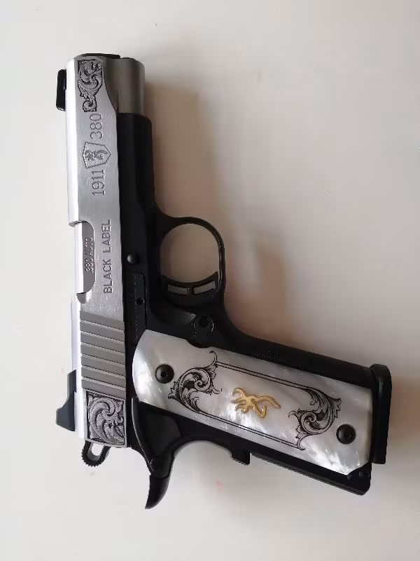 BROWNING 1911-380 MEDALLION STAINLESS ENGRAVED/COMPACT