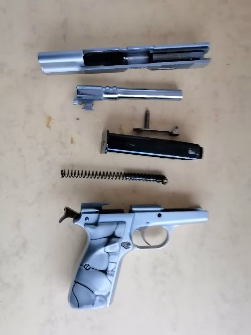 EMNİYET MENSUBUNDAN TEMİZ 245 SERİSİ BRIWNİNG