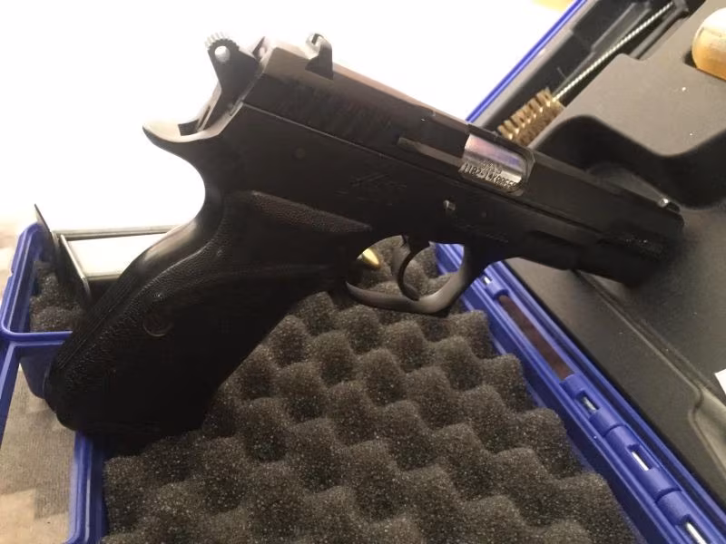 SARSILMAZ K11 SİLAH SATIN ALMA YETKİ BELGESİ OLANLAR ARASIN