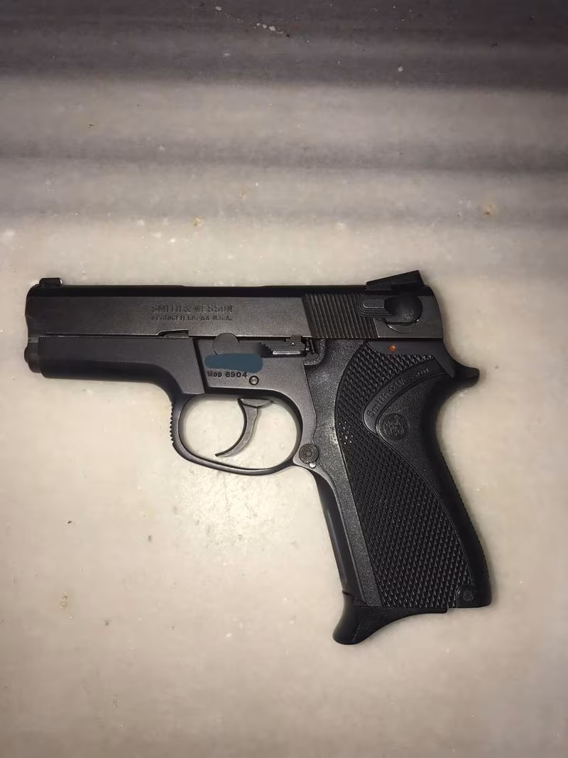 Bulundurma Ruhsatlı Smith Wesson 6904