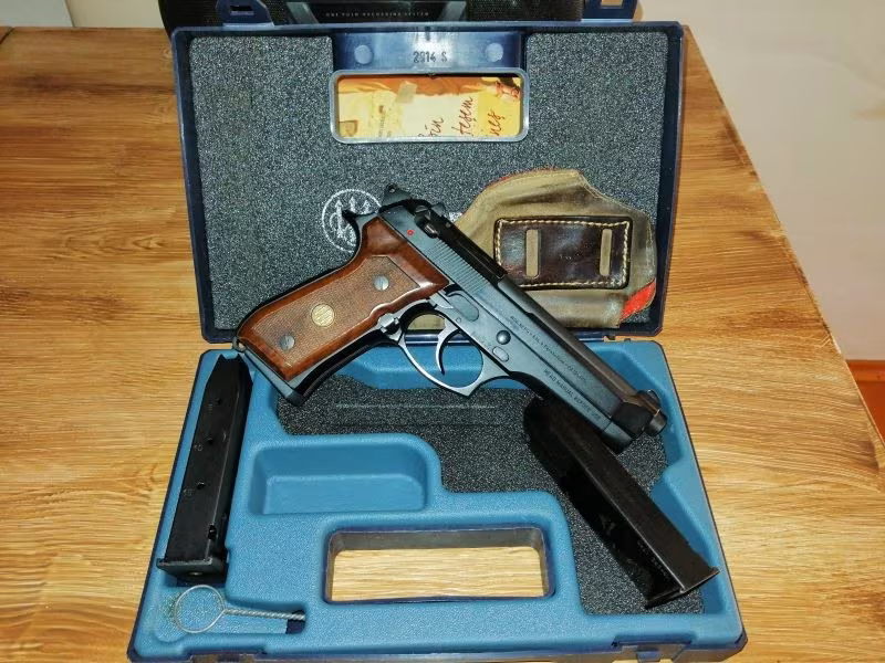 Memurdan Satılık Az Kullanılmış Beretta FS92