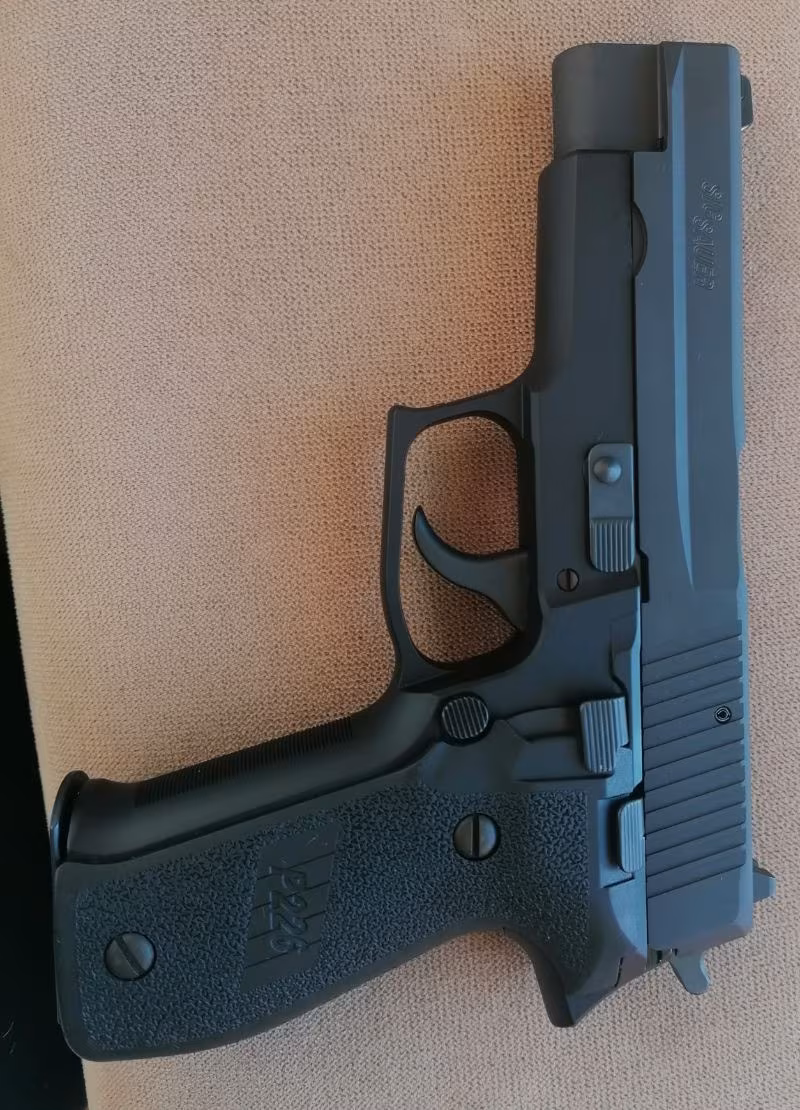 sig sauer p226
