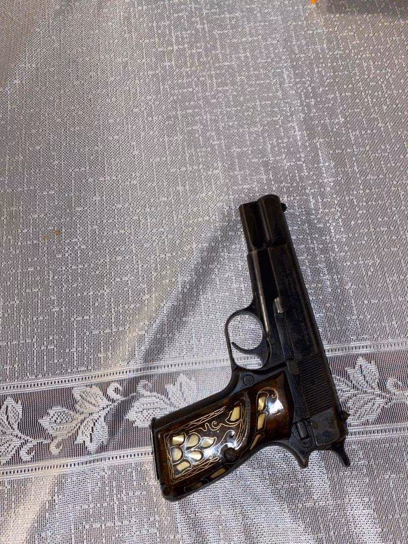 KAMU GÖREVLİSİNDEN 14'LÜ  BROWNİNG 245 PZ