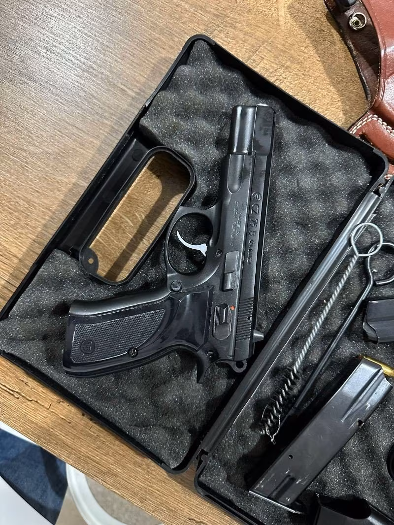 Acil satılık memurdan