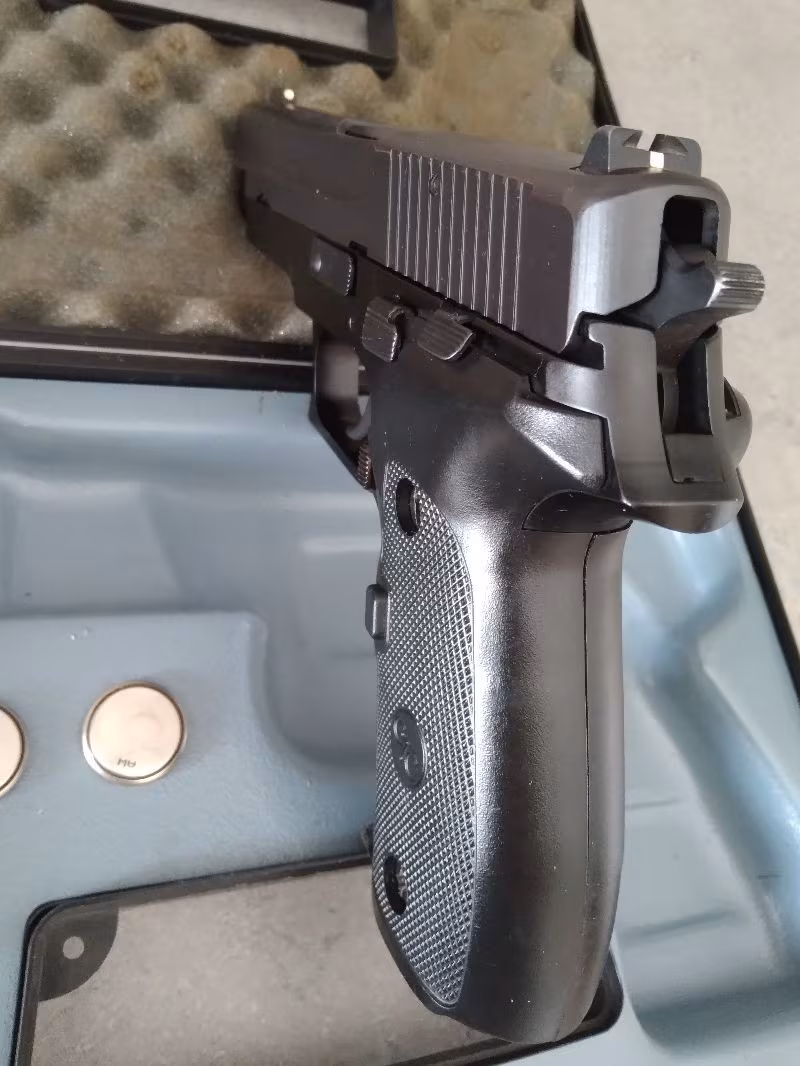 Sig Sauer P226