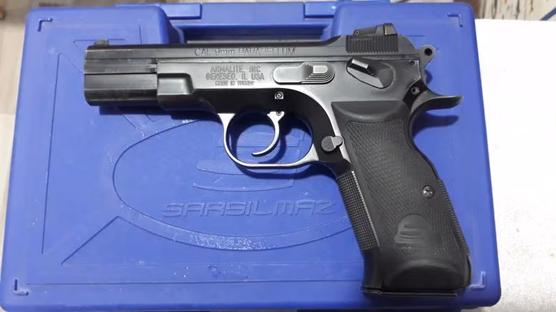 SATILIK SARSILMAZ  AR-24 PARABELLUM